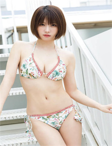 白衣校花与大长腿2曝MV